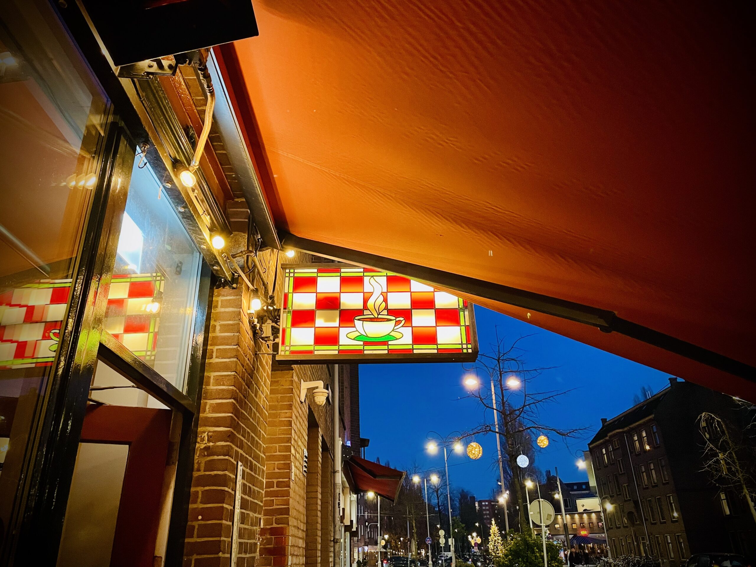 Koffie in Amsterdam leuke koffietent uithangbord
